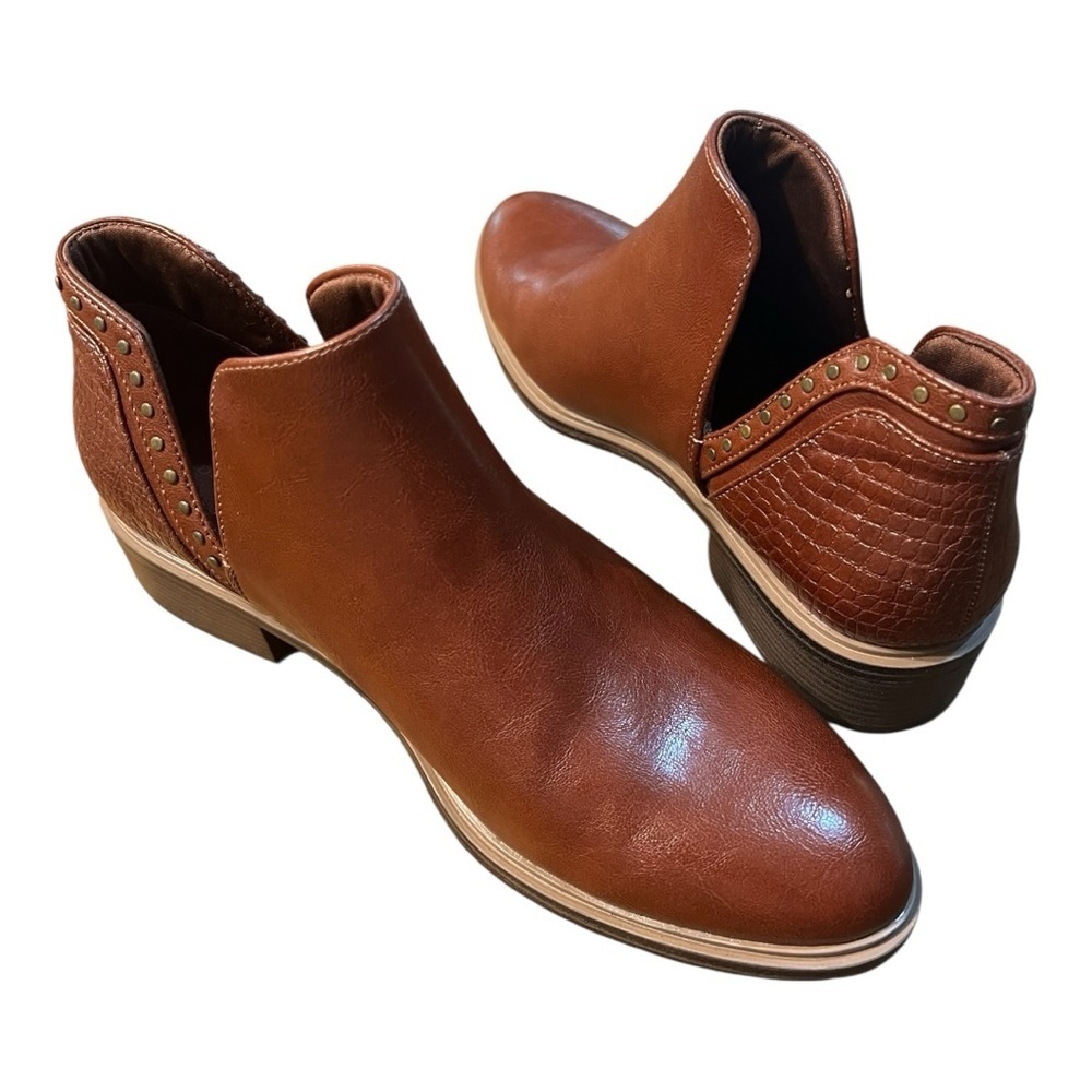 BareTraps Avril Brown Ankle Boots Vegan Size 7M - Picture 7 of 9
